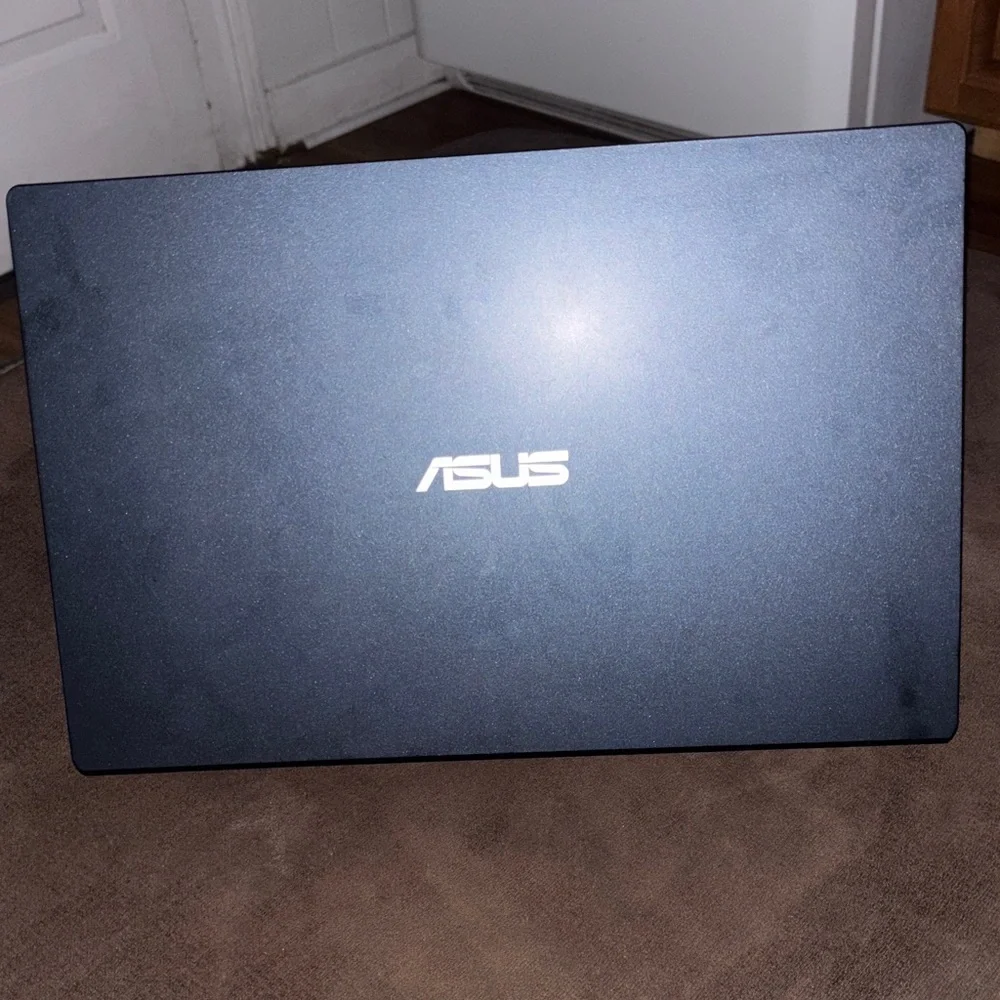 ASUS Sleek Black Laptop